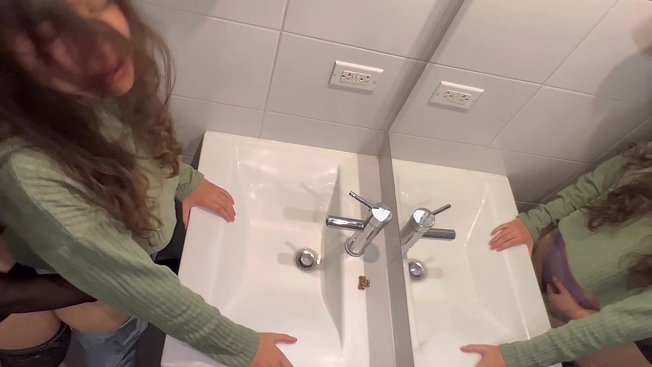 Sex in the bathroom at a family party ! XNXX2.TV