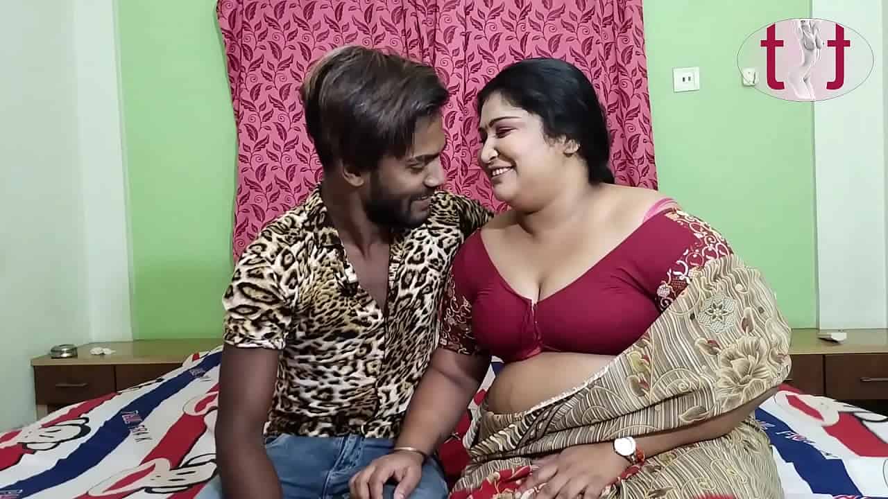 Indian Xxx Video Hindi Mein Saas Aur Damad Ki - horny saas ne damad se boobs chuswaya aur chut chudwaya - XNXX TV