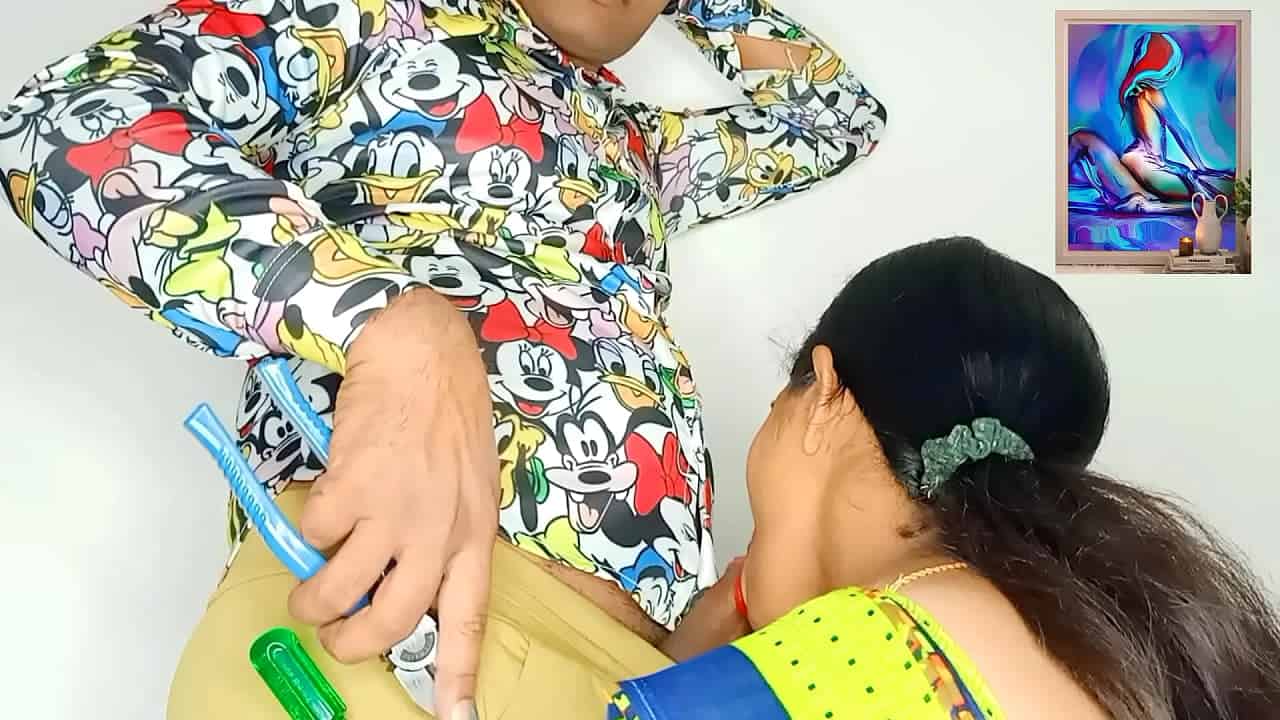 Chudai ka video dehati bhabhi ne electrician ko blowjob deke chut chudwaya