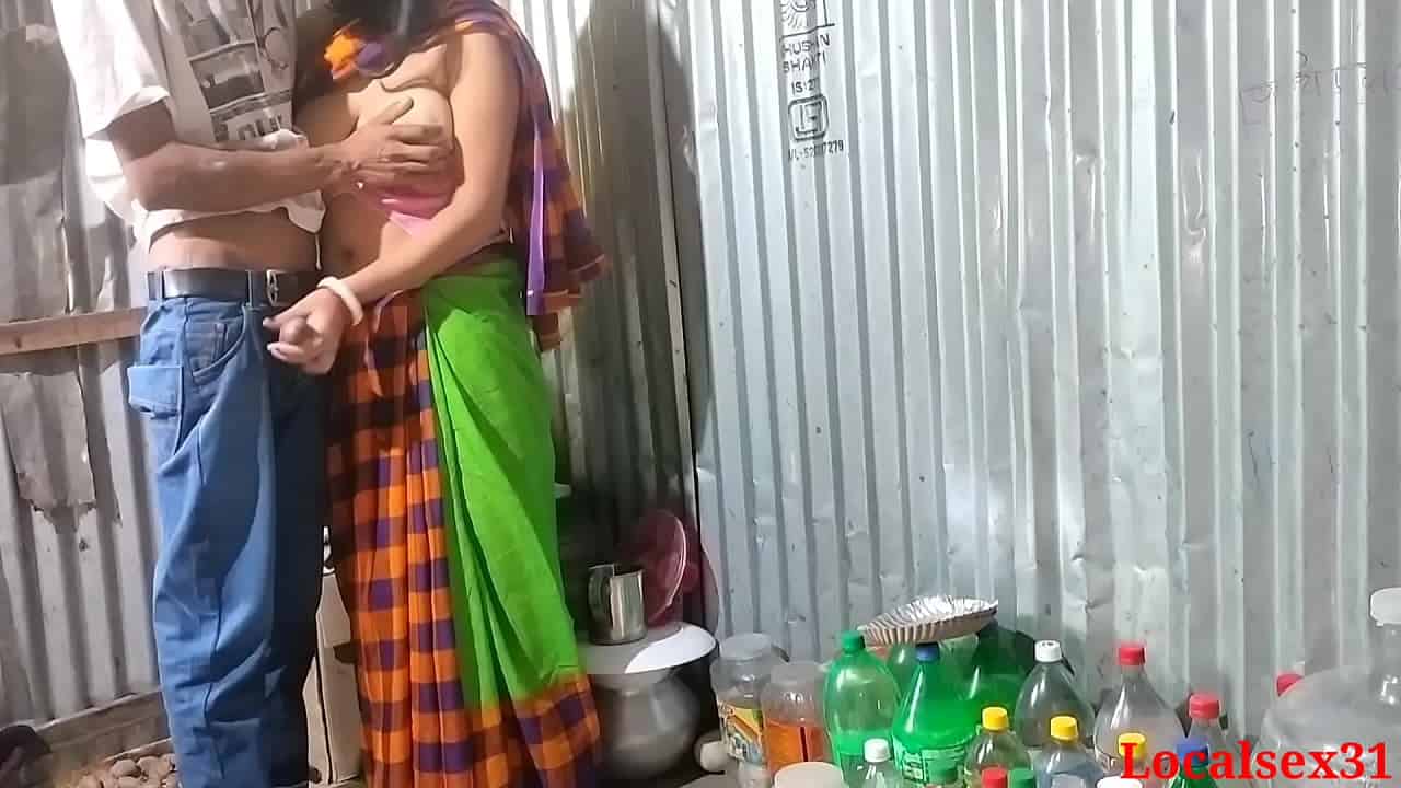 Indian nude desi village bhabhi ne gaow ke larke ke sath chudai ki