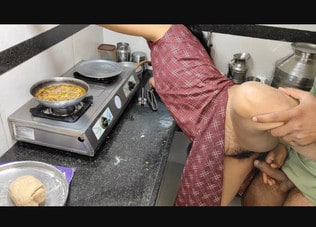 New Indian XXX porn Devar bhabhi sex in kitchen