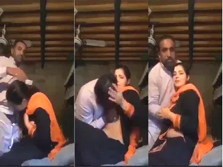 fsiblog mms Sexy Paki wife Blowjob and Boobs Sucking with Sasur