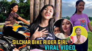 WowMasti Famous Instagram Bike Rider Girl Viral MMS with Best Friend
