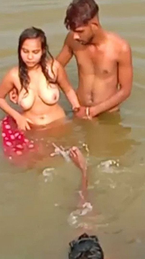 Masa49 Desi Porn Village Nude Girl Fun in River with her Boyfriend and Bestfriend