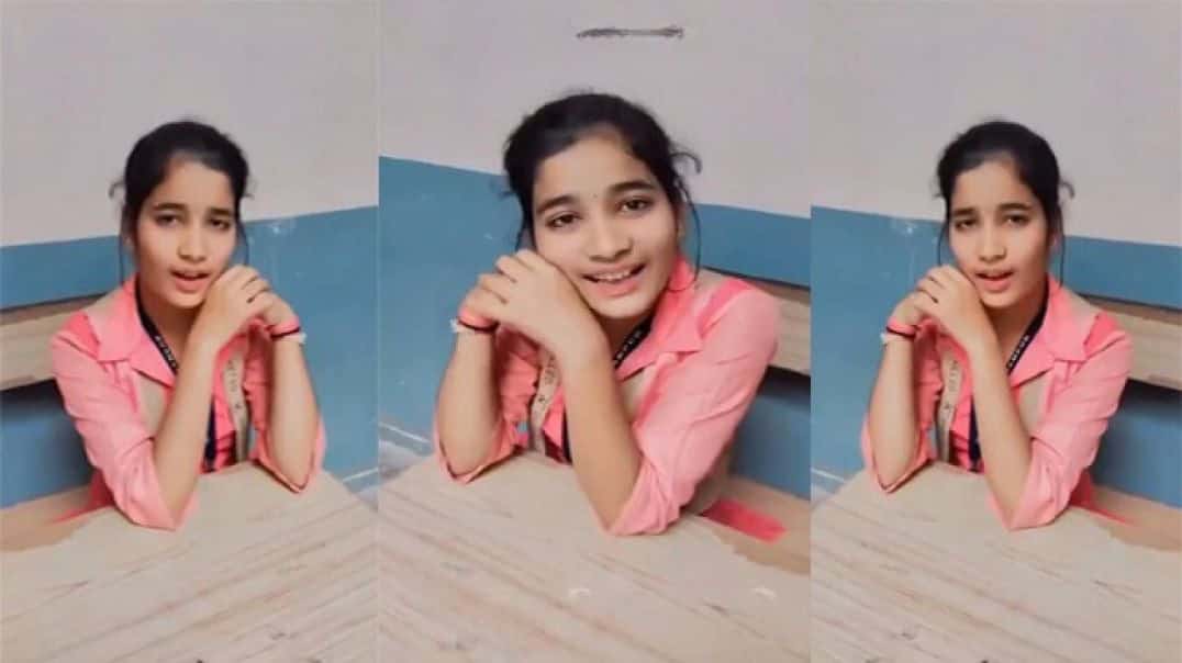 Viralkand Beautiful School Girl Fucking Mms with Chapri BF