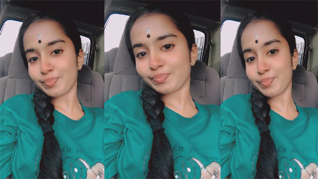 xhamster18 Indian MMS Porn Videos Virgin Horny Slim College Girl Bj Fucking