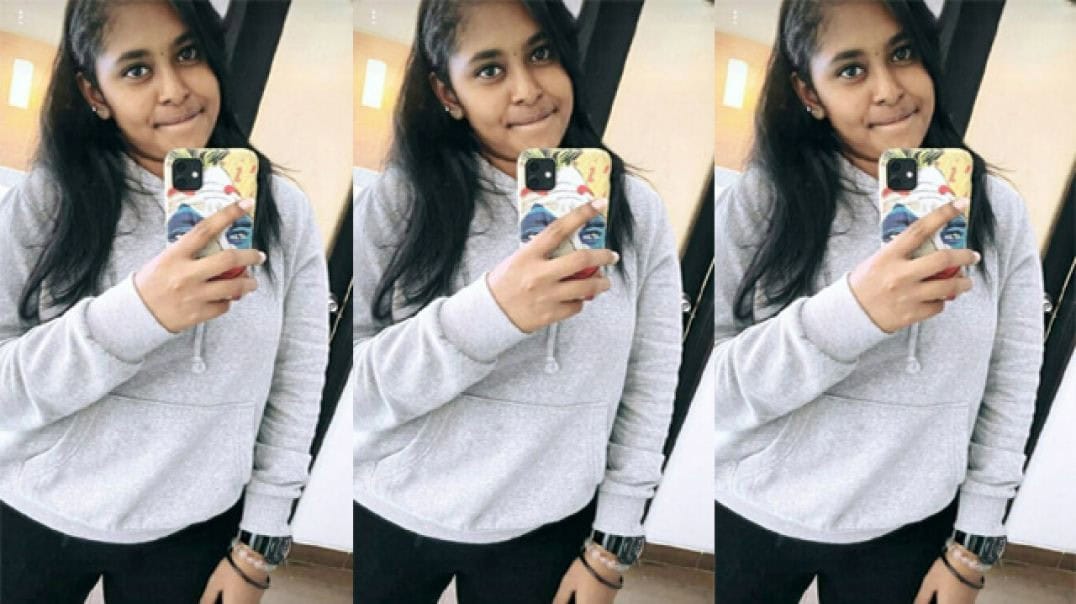 fsiblog Desi Porn Innocent Teen School Girl Pussy Fucking with Cousin Brother